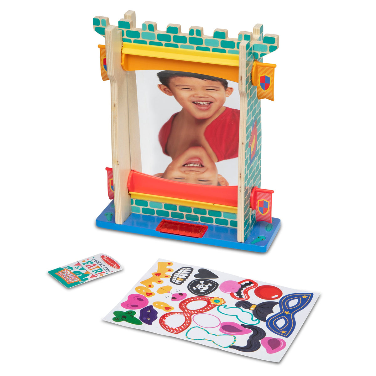 Fun at the Fair! Funhouse Mirror U8